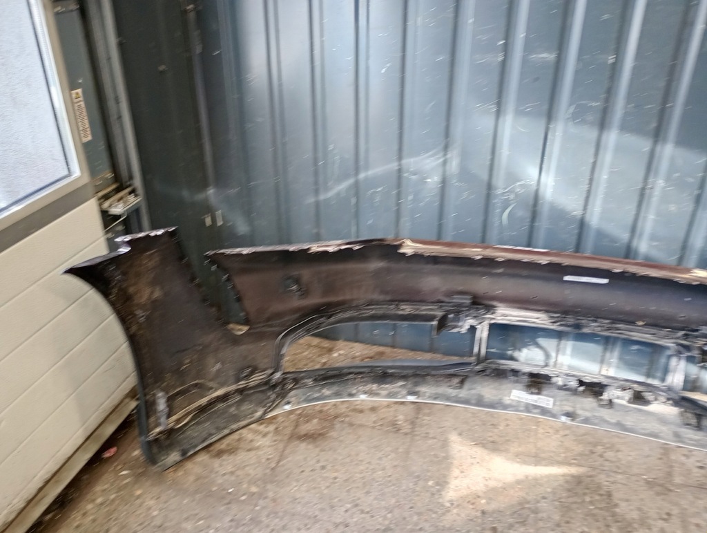 фото №13, 9j0807221f бампер перед porsche taycan cross turismo 9j0 коричневый