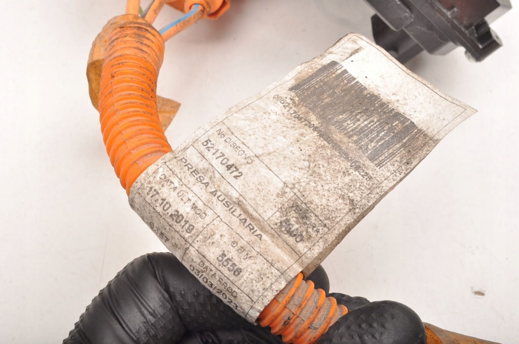 фото №6, Alfa romeo tonale роз'єм do заряджання 52170472