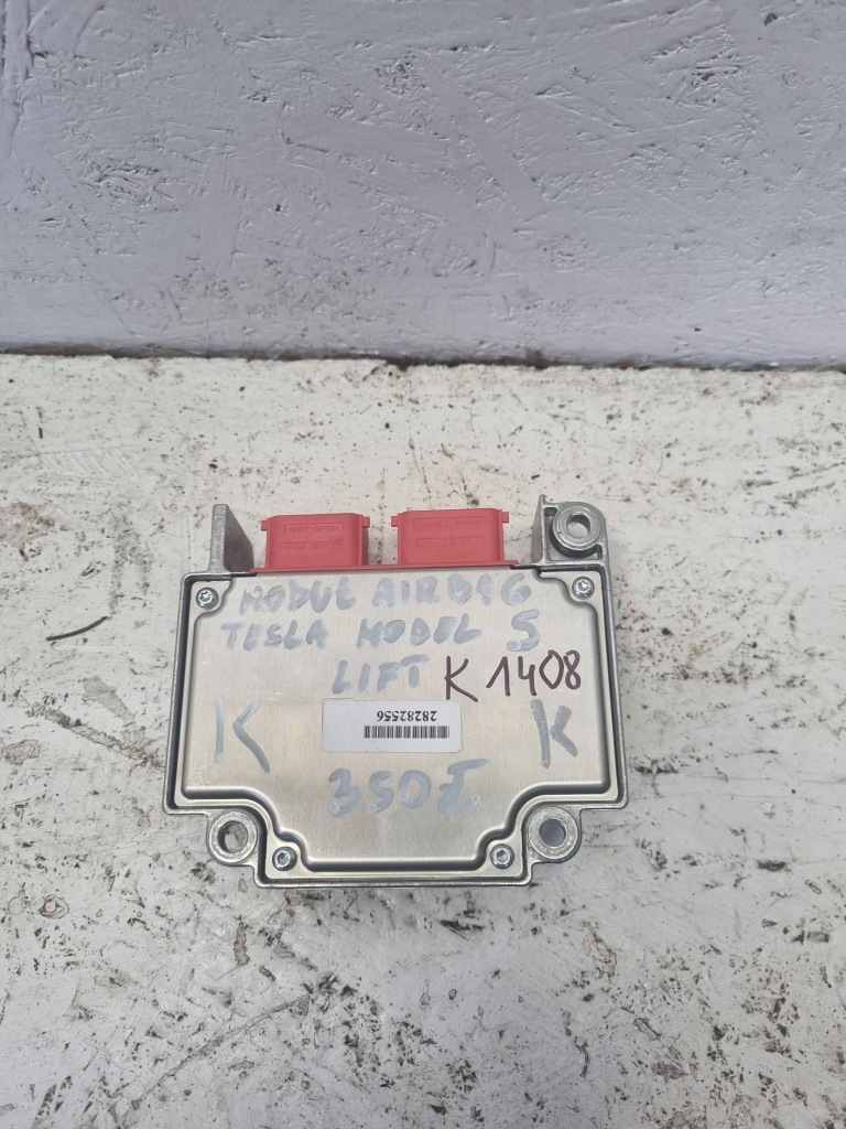 Купить Tesla model s рестайлинг  блок управления / модуль подушка безопасности