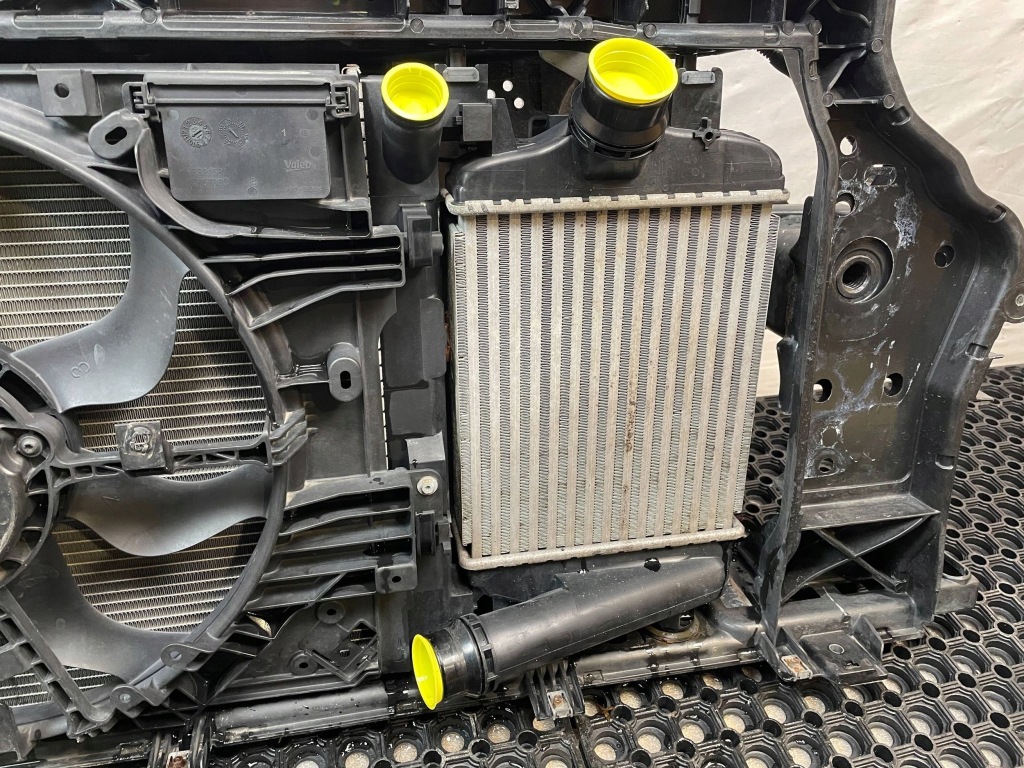 Ремень передний усилитель балка радиатор renault clio v 1.0 tce 2019- Киев