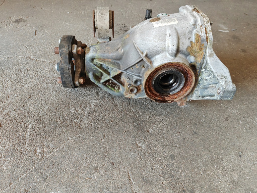 Міст диференціал диференціал mercedes w212 e klasa e350 cdi v6 2123503201 2.47 Зі Шроту