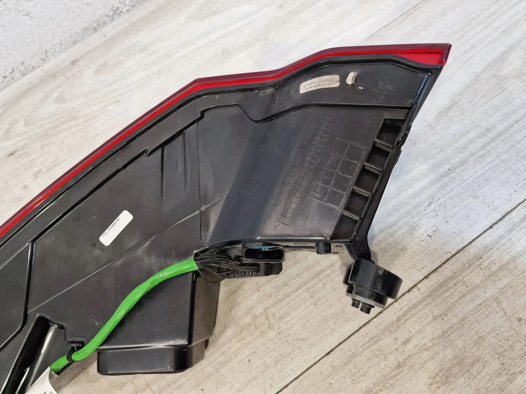 фото №7, Лампа задняя левая jaguar i-pace j9d3-13405