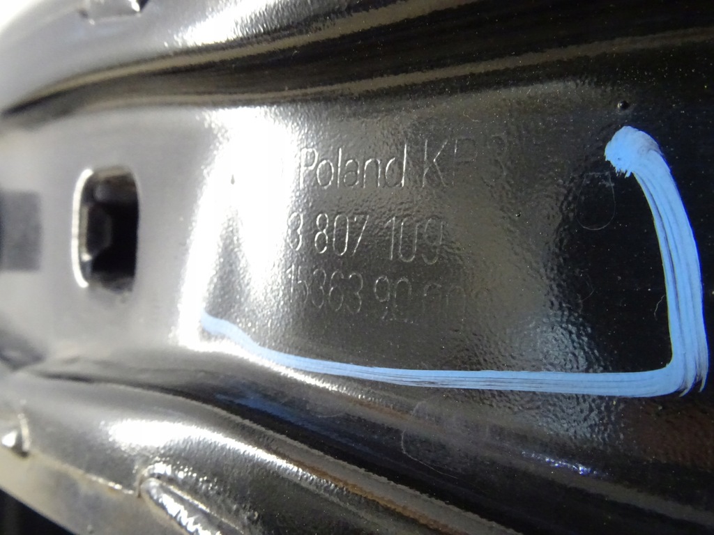 фото №9, Pas передний skoda octavia iv 5e3805588a + балка llu 5e3