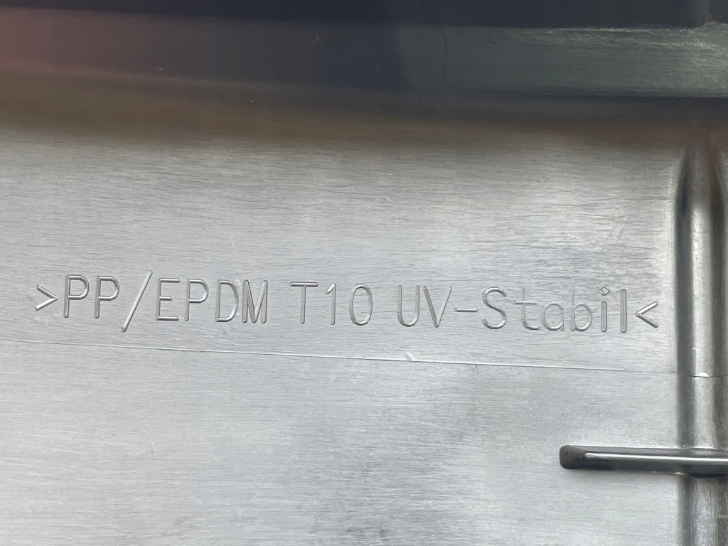 Новый oryg. направляющая защита накладка балка бампера audi a3 8v перед Киев