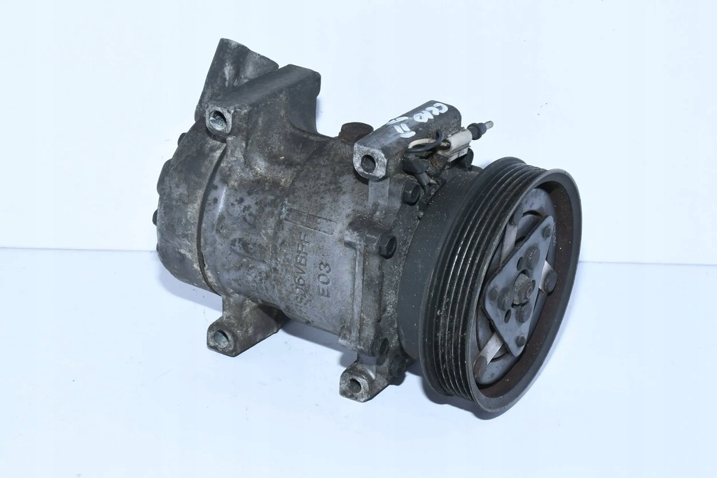 фото №2, Компресор кондиціонера 7700273801 renault clio ii