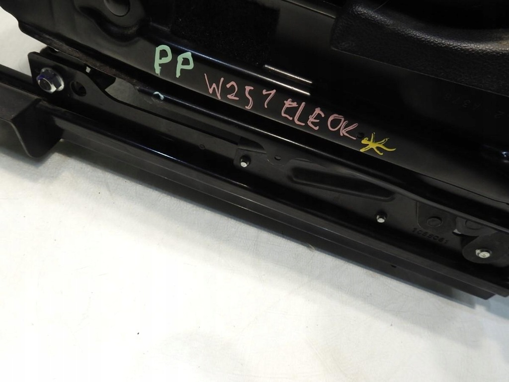 фото №2, Сидіння правий перед підігріваємий mercedes r w251