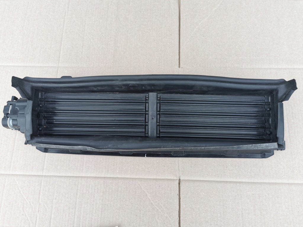 фото №1, Volvo s60 iii v60 ii 18- lift шторка жалюзи 32296967