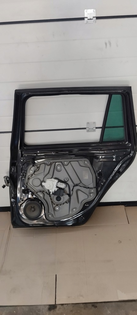 фото №9, Дверь правый задняя задние skoda octavia ii kombi