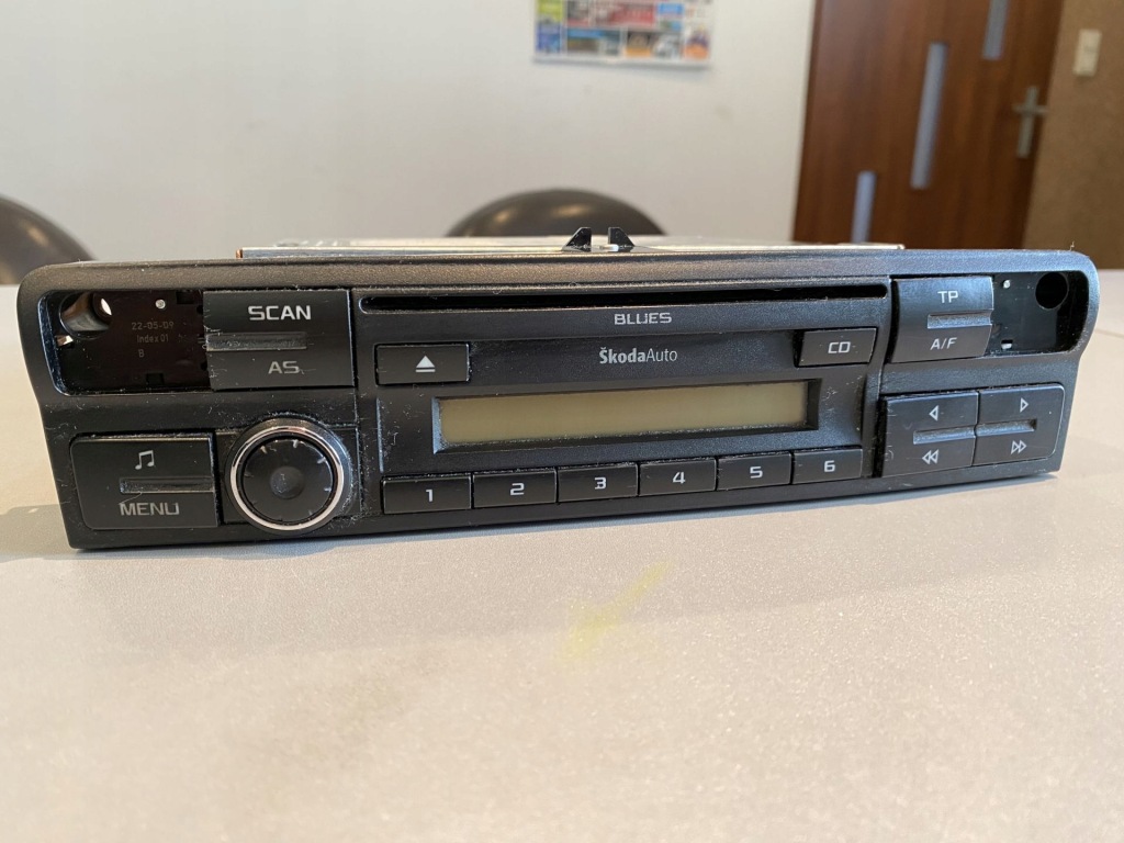 фото №1, Skoda octavia ii - радио cd заводской blues / 1z0035152d