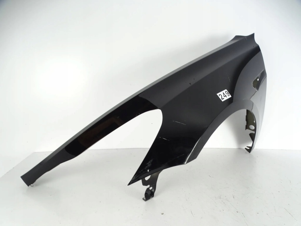 Купити Крило перед передній ліве tesla 3