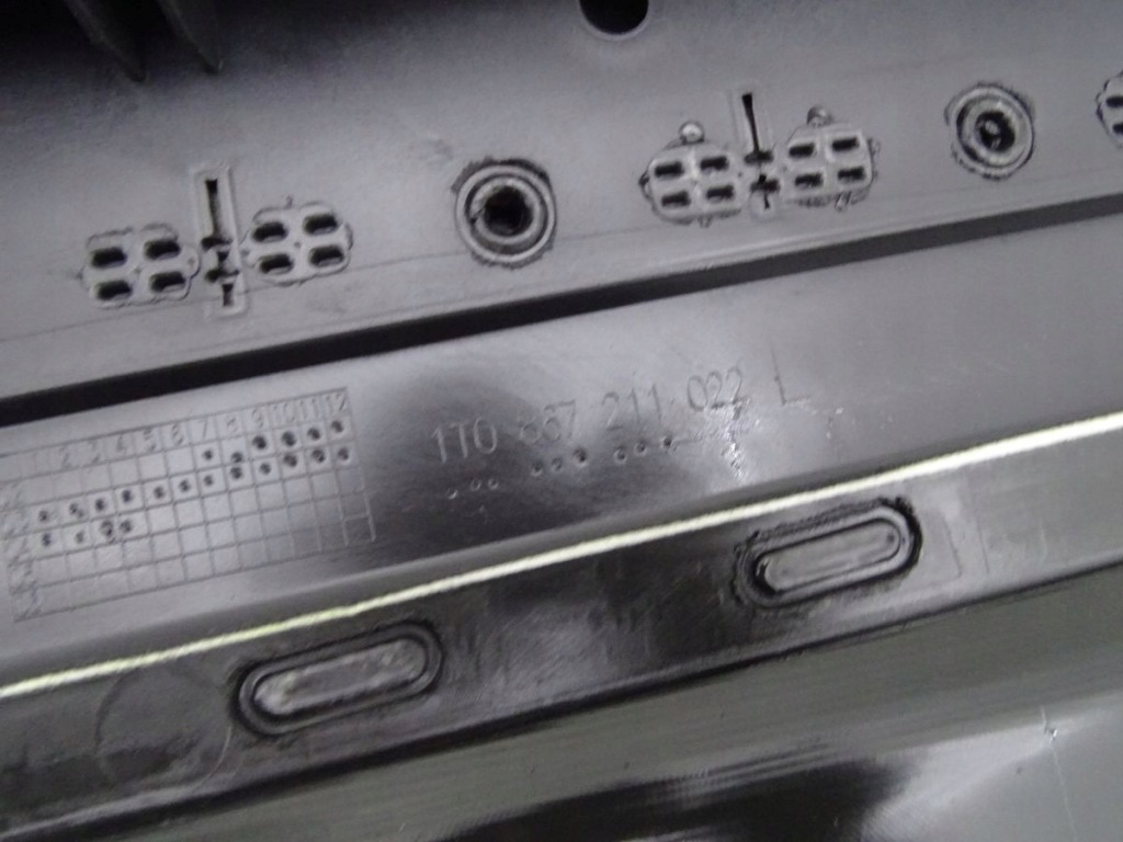 Vw touran i 03- обшивка дверь левый задняя Недорого