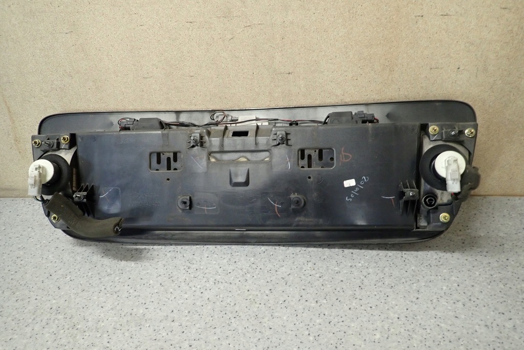 фото №5, Nissan primera kombi w12 02-07 накладка задняя