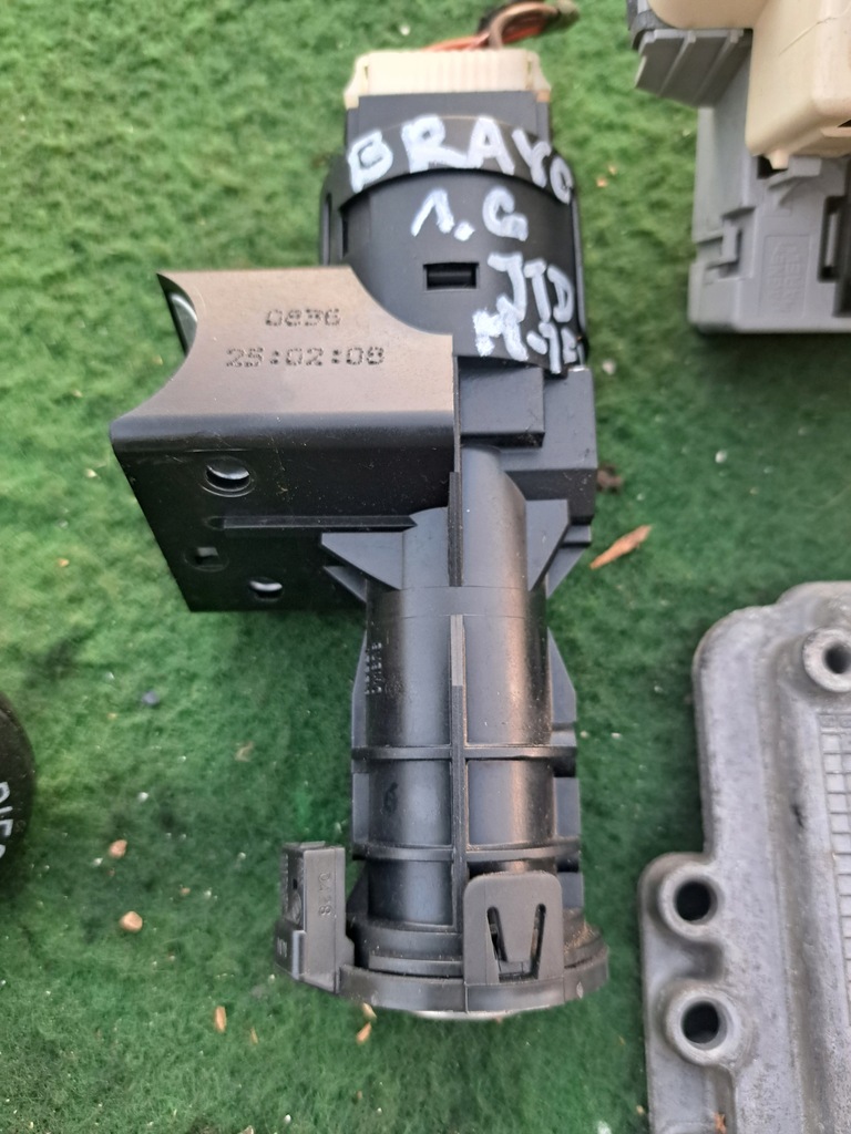 фото №6, Bravo ii набор стартовый 1.6 m-jet замок зажигания ключ бортовой компьютер иммобилайзер bsi крышка