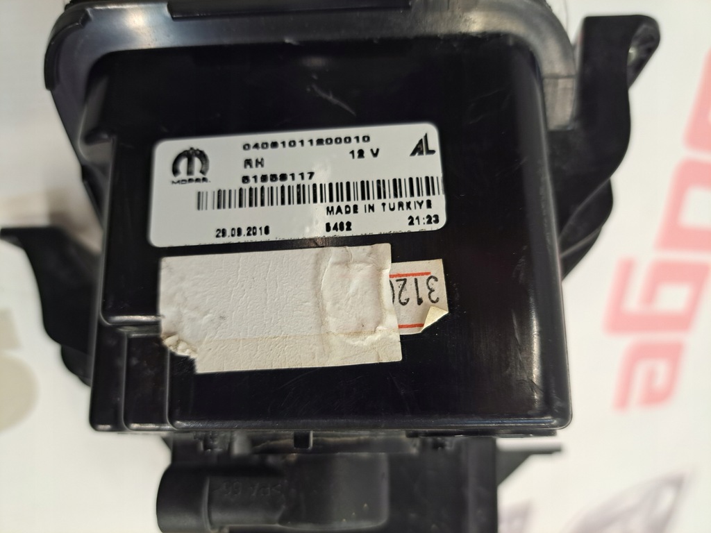 фото №5, Jeep renegade bu 2014-2018 протитуманна фара передній правий oem mopar