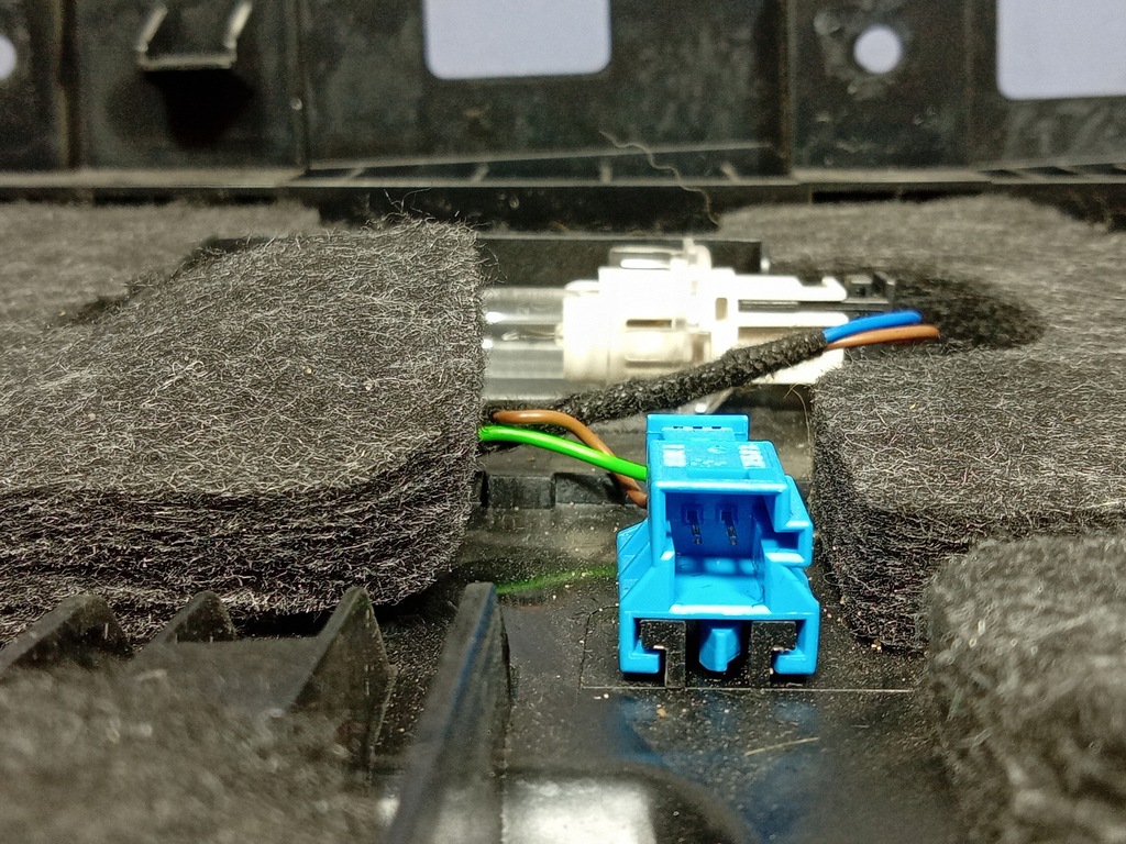 фото №6, Cls w218 бардачок пасажира nappa semianilin a2186800091