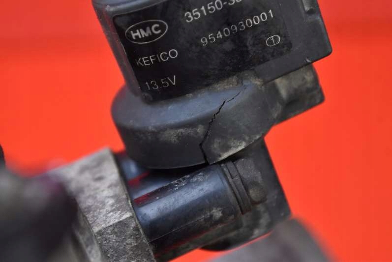 фото №10, Дроссельная заслонка 35150-33010 kia magentis 1 i 2.0 16v 134 km 01-03