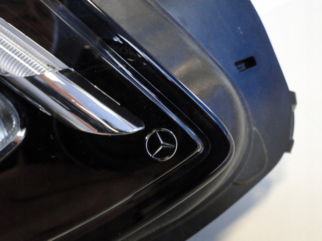 Mercedes e 238 w238 дорестайлинг  фара правый  led high performance Оригинал