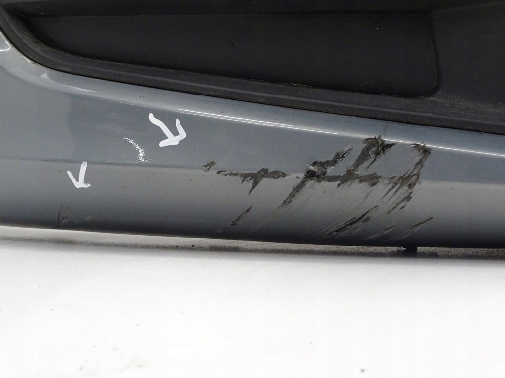 Бампер перед передній комплектний  решітка  pdc vw sharan 7n 10- lr7j Доставка