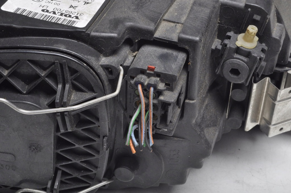 фото №7, Volvo s40 ii v50 лампа левая передняя левый перед 31265700 lift eu