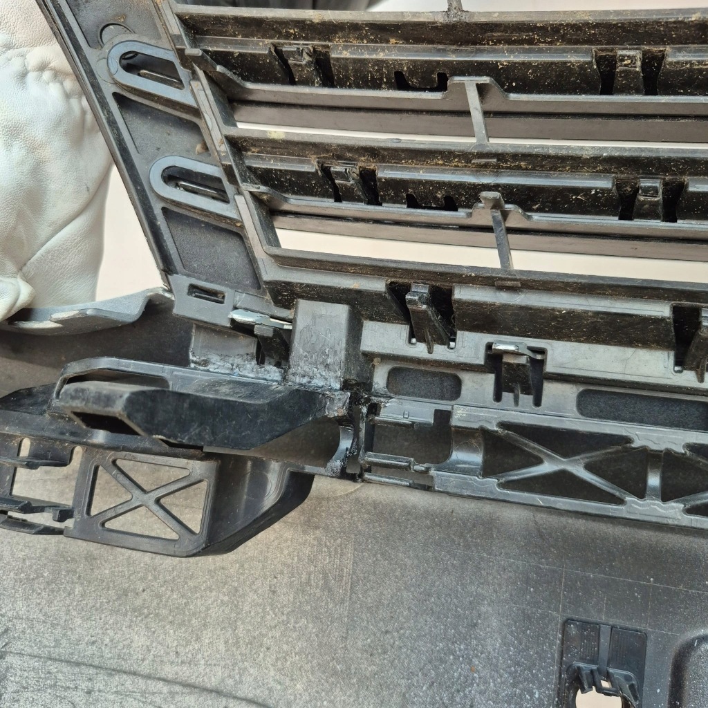 фото №10, Vw touran 1t0 lift 10-15 бампер перед передній 6xpdc spr 1t0807221m