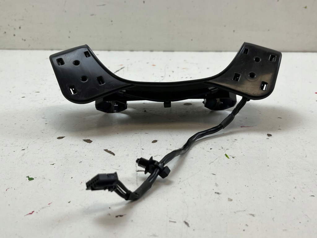 2023 tesla model s другая часть салона 162124200c Киев