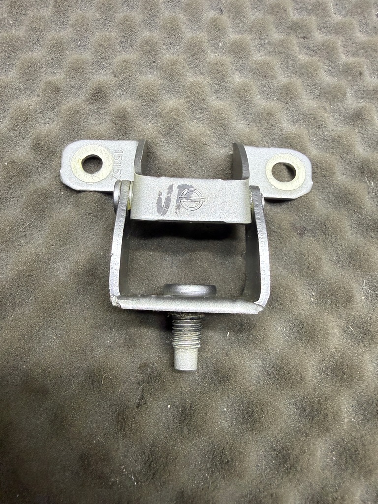 фото №1, Петля багажника левый nissan pulsar