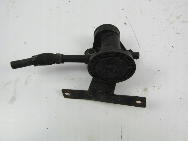 фото №1, Vw transporter t4 клапан вакуумa 023906281