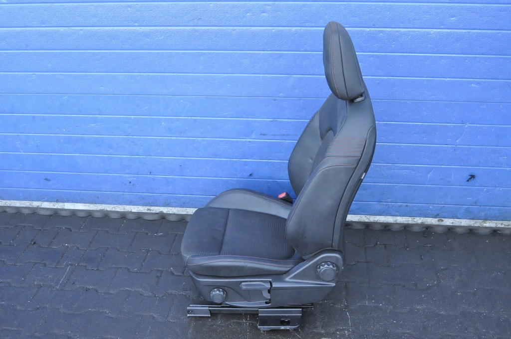 фото №7, Ford focus mk4 сидіння водія uk