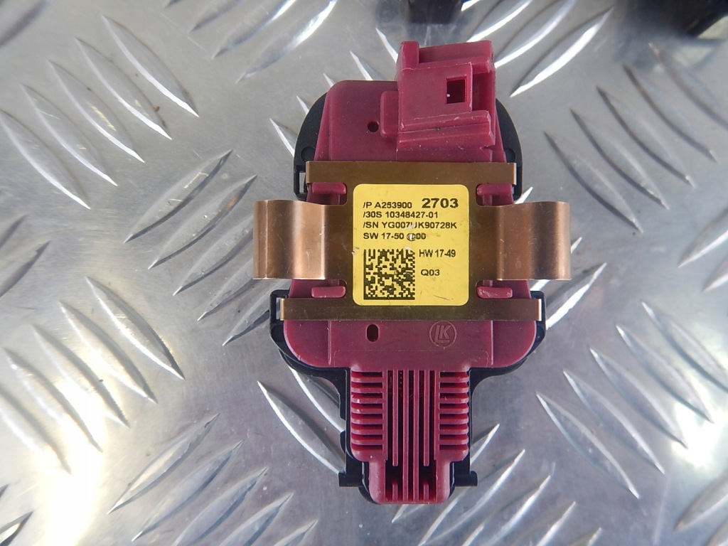 фото №10, Mercedes-benz a w177 передняя часть правый lower бампер решётка a1778858400 original