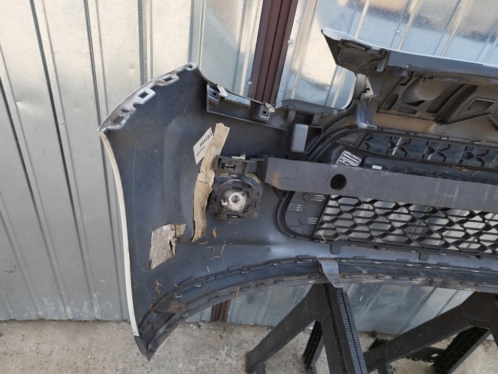 Бампер перед передний citroen c3 2 2009-2013 цвет ewpa Оригинал