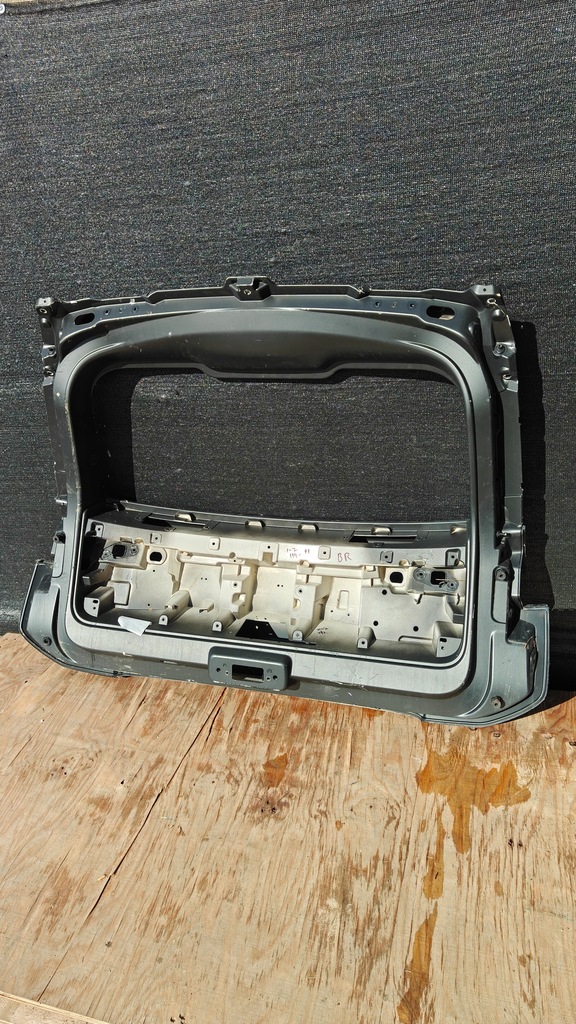 фото №5, Land rover range rover sport iii 3 l461 крышка багажника задняя n9x2-65621-a