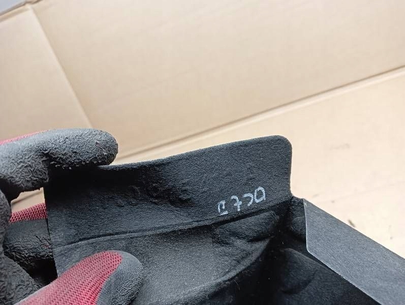 Накладка аккумулятор vw seat skoda octavia 2 1.2 tsi audi 1k0915411a Недорого