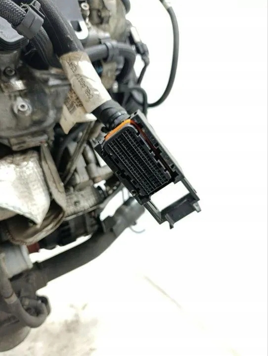 Двигун maserati quattroporte vi 212153 бензиновий 390kw 2014 Зі Шроту