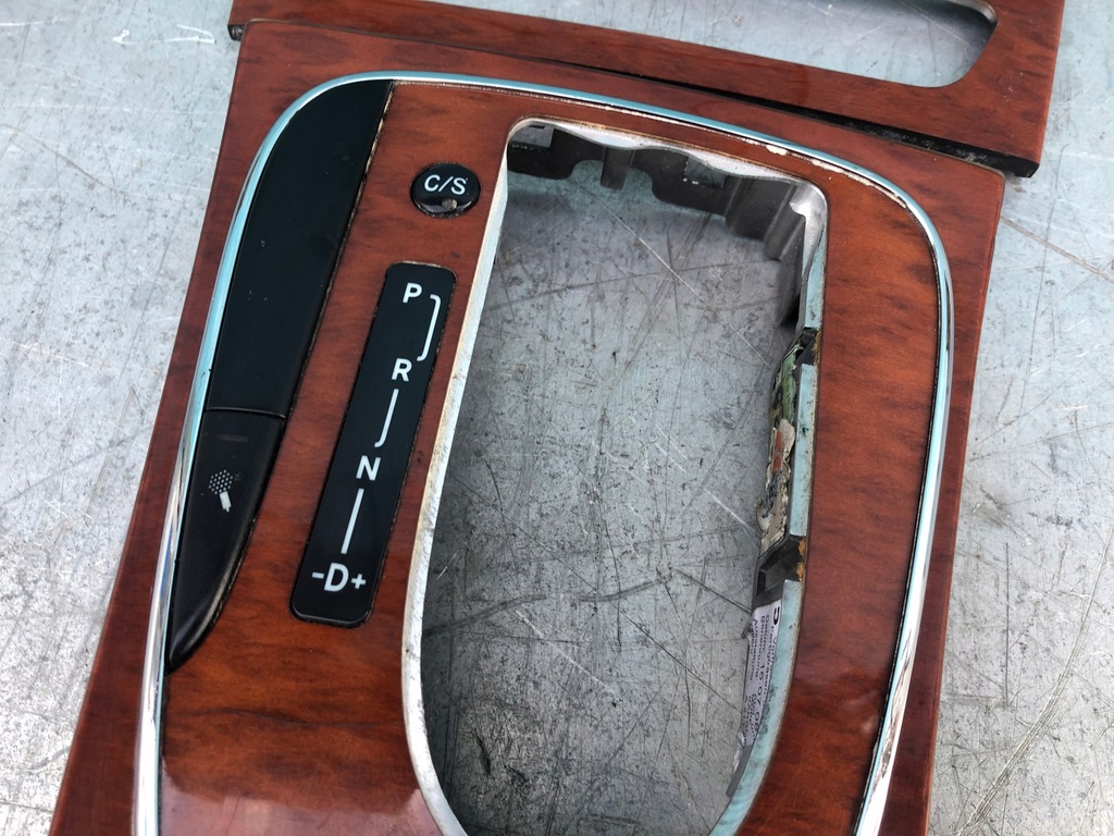 фото №8, Mercedes w211 lift classic декоры drewno накладки