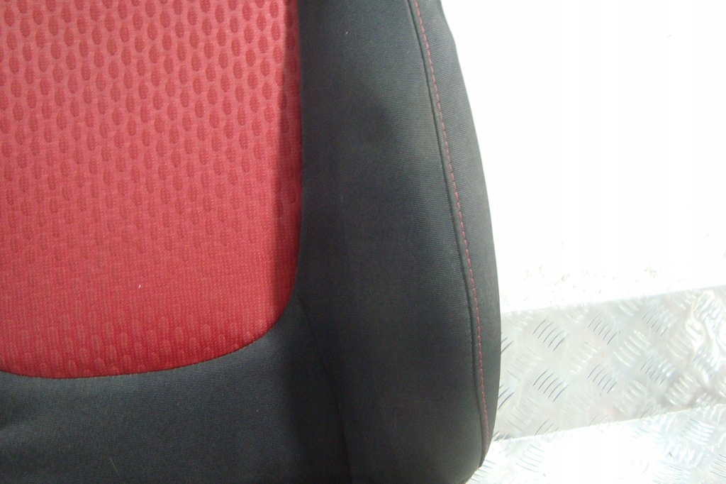 фото №7, Сиденье обшивка правый перед пассажира hyundai i20 i 08-12