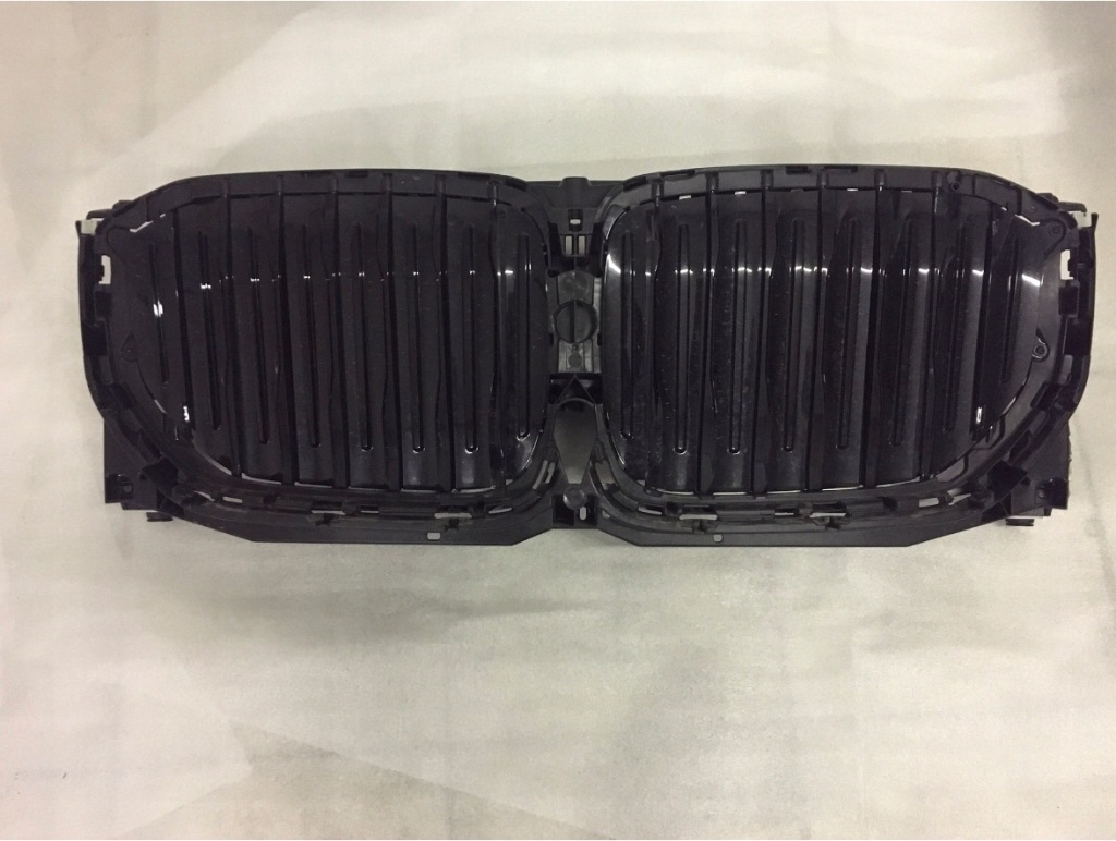 фото №1, Bmw x5 g05 шторка жалюзі впуск решітка радіатора 9465525