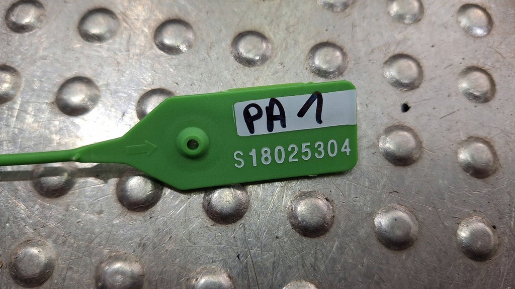 фото №11, Блок управления замок зажигания модуль комфорта счетчик kpl 8x0920930c audi a1 8x 1.2tsi