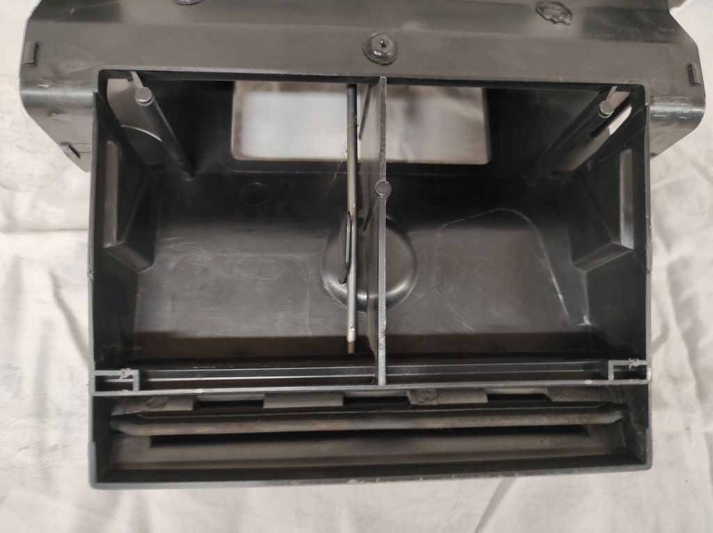 фото №7, Mercedes w203 решётка воздуховод панели roz. a2038301003