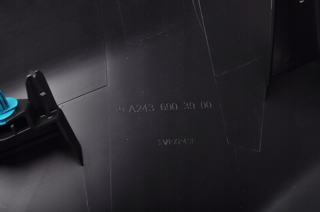 фото №10, Mercedes eqb x243 молдинг порог левая задняя 23r a2436903900