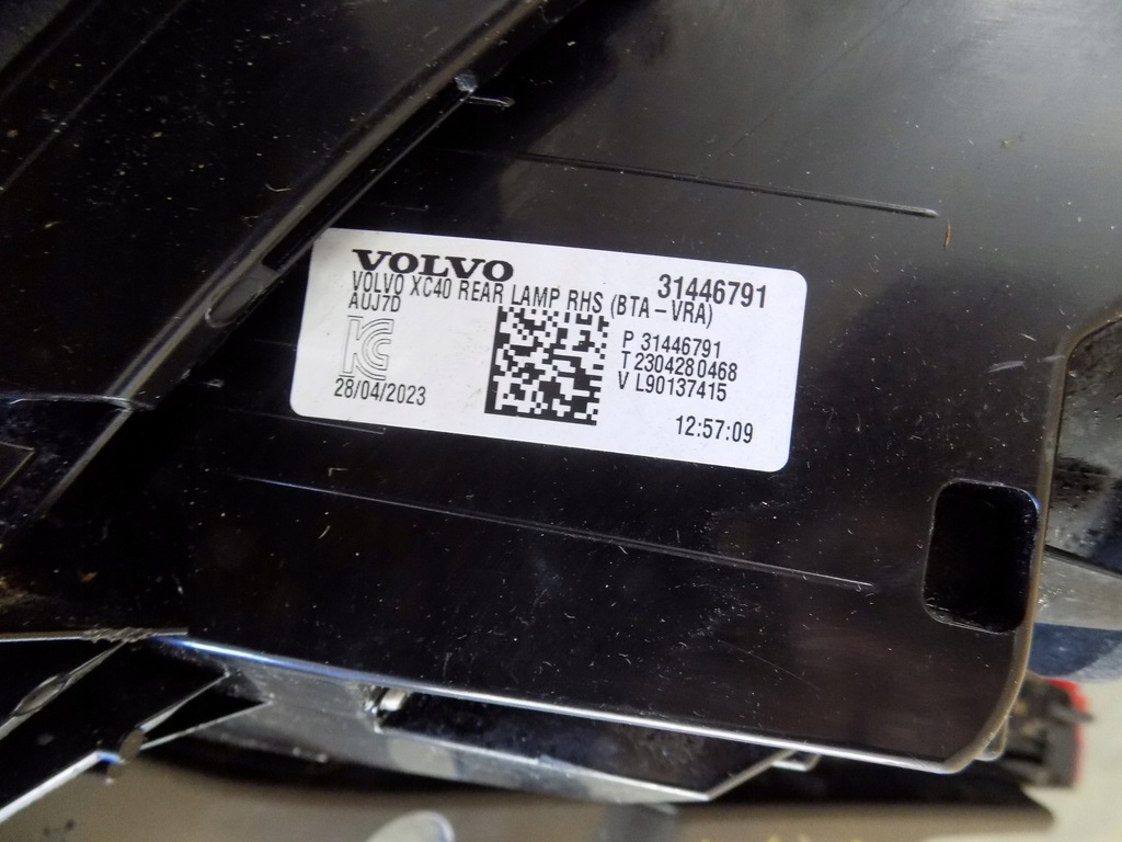 фото №11, Volvo xc40 ii лампа правая задняя правый задняя 31446791 оригинал europa