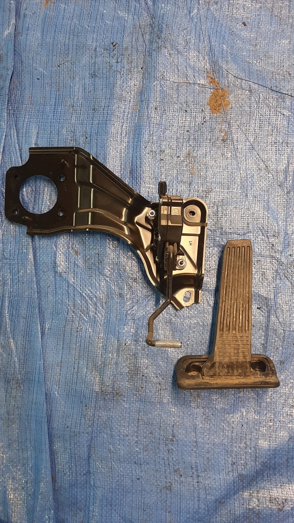 фото №1, Lexus rx 450h iv педаль gaz потенціометр