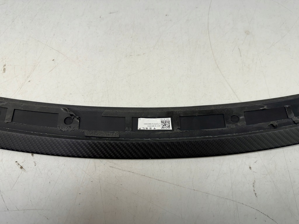 фото №10, Спойлер спойлер tesla model s plaid карбон