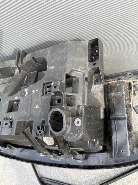 фото №8, Pas передній підсилювач передній vw id.4