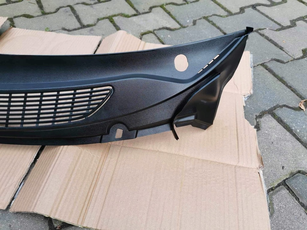 фото №9, Жабо skoda fabia ii 5j1819415d