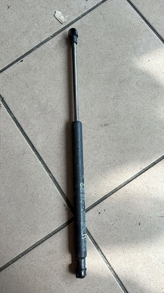 фото №1, Привод амортизатор капот правый renault arkana 654705025r