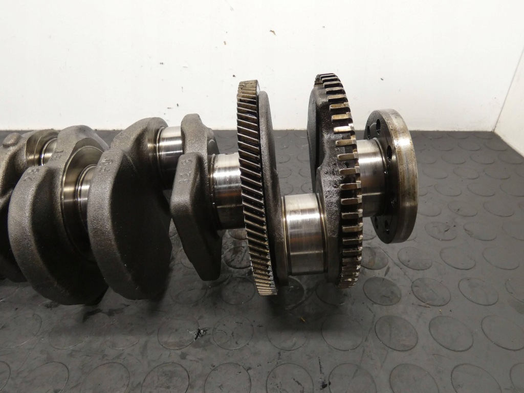 Wał коленчатый nissan qashqai x-trail renault trafic 2.0 dci номинал Киев