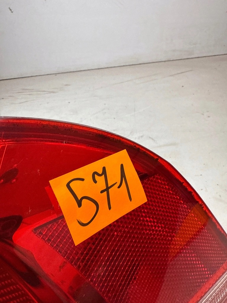 фото №11, Лампа задняя задняя правая volkswagen passat b7 kombi