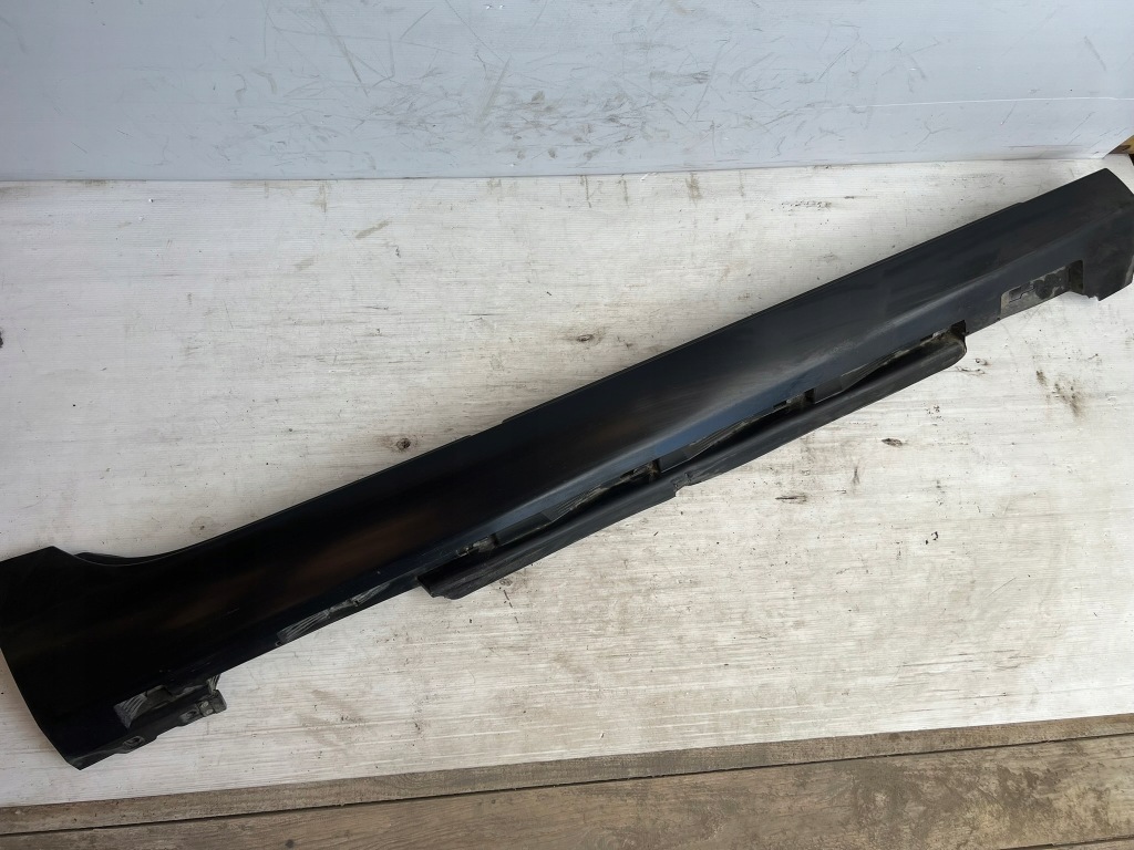 фото №1, Молдинг поріг поріг правий volvo v40 ii 2012- 31395043