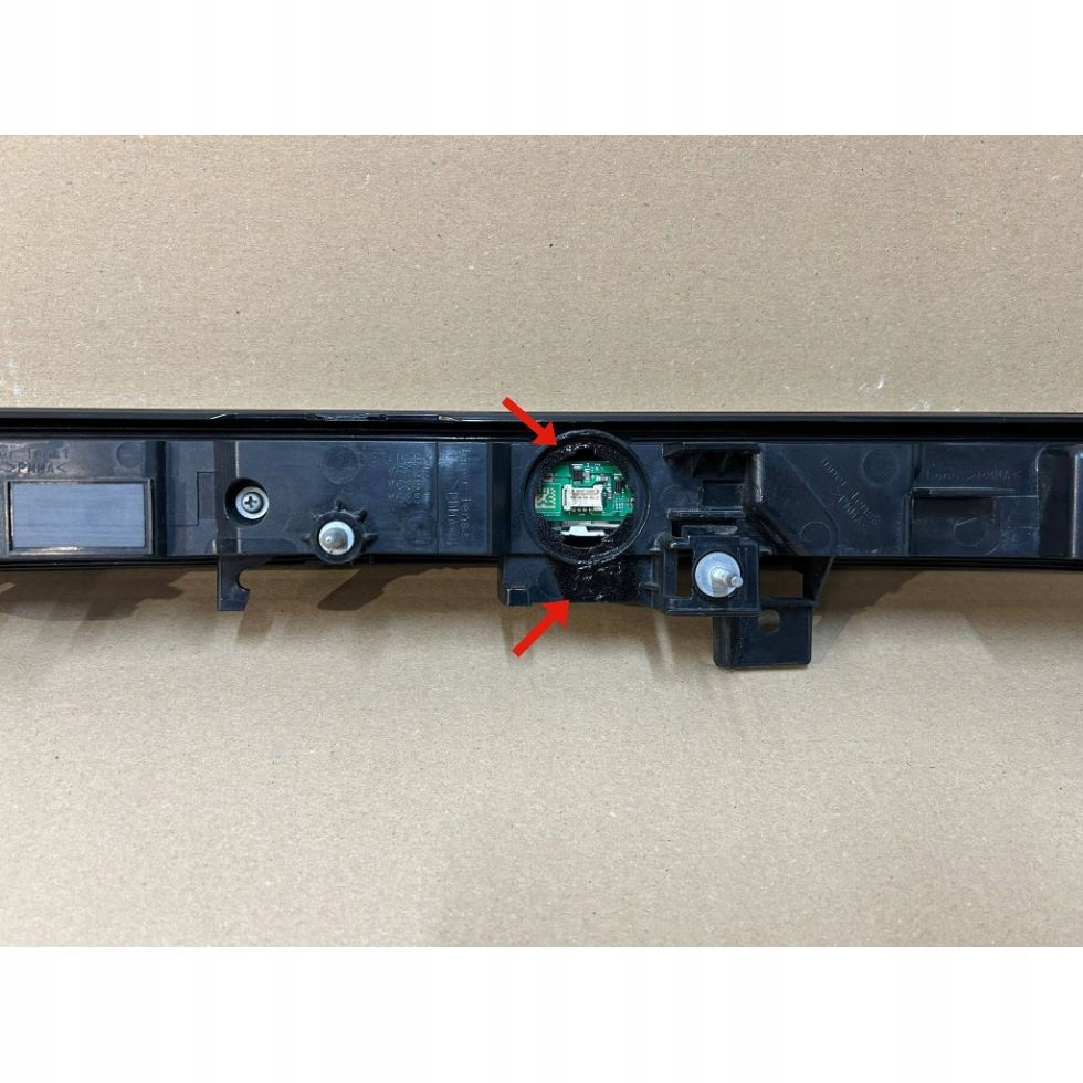 фото №14, Лампа задняя w крышка toyota bz4x 22-