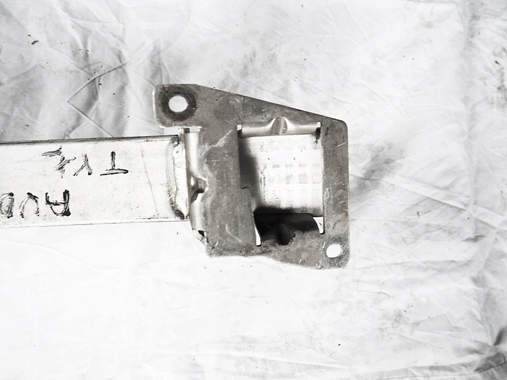 фото №8, Audi a3 8p lift кабриолет 2007-13 балка бампера задняя 8p3807309a